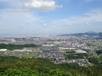 天拝山から見た景色の１枚.jpg